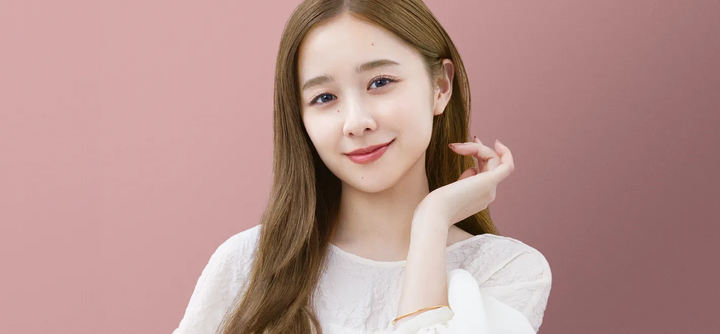 ビューティラボ ホイップヘアカラーは泡タイプで簡単に染められるセルフヘアカラーで、全18色から選べます。